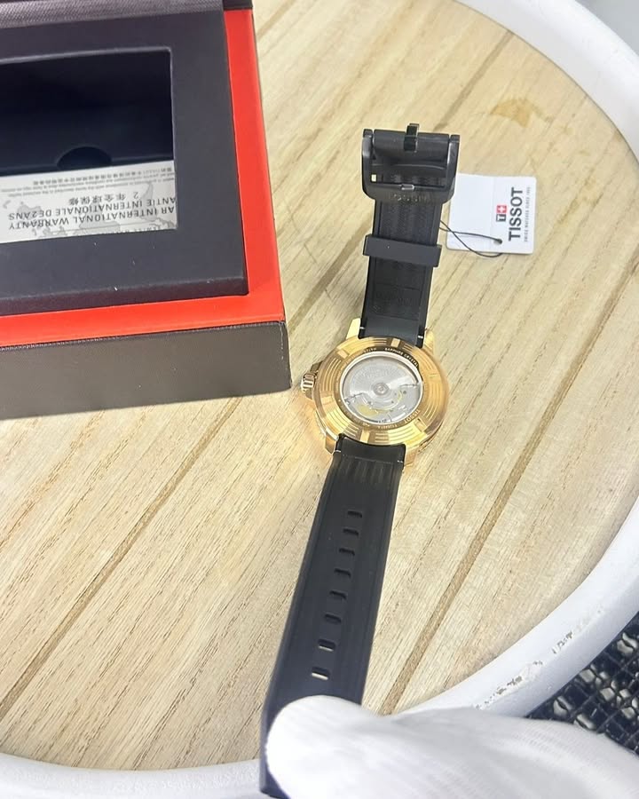 TISSOT SEASTAR 1000 POWERMATIC 80-BLACK&GOLD