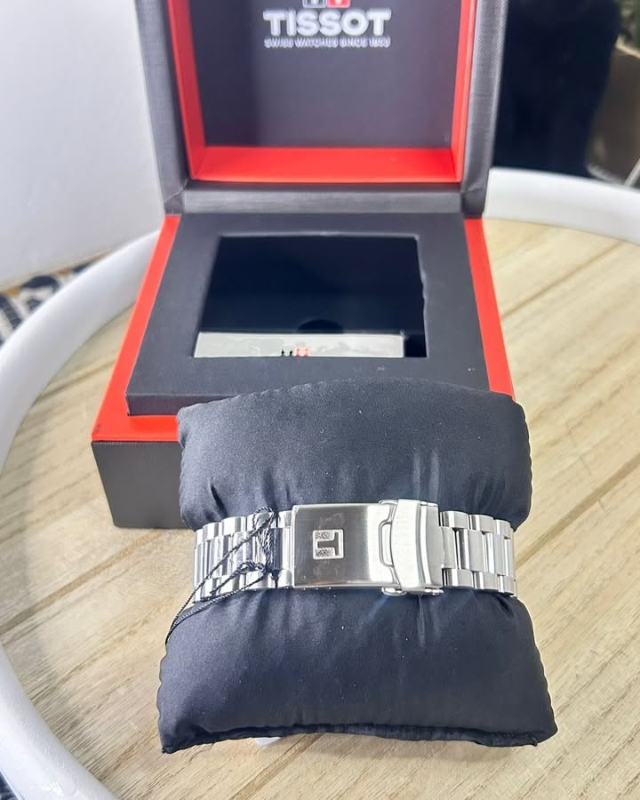 TISSOT PR516 CHRONOGRAPH-SWISSQUART-40 mm