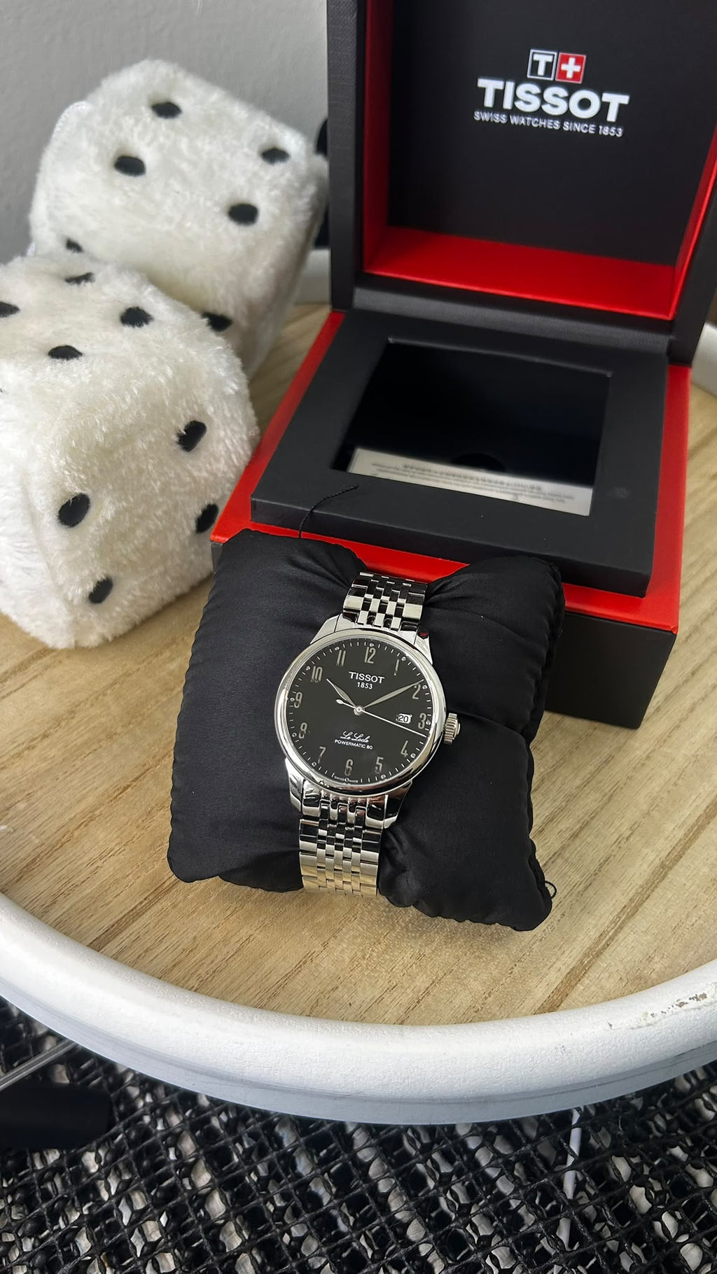 Tissot Le Locle Powermatic 80 – Black Dial – 39 mm