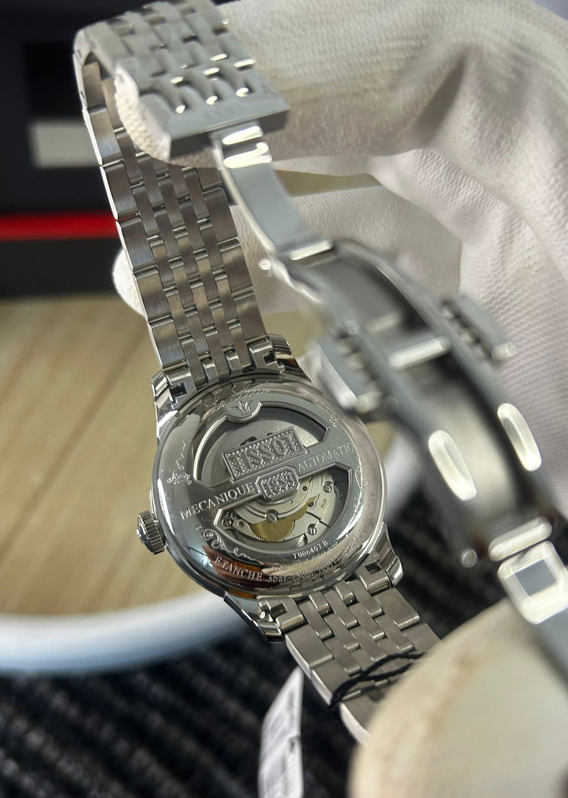 Tissot Le Locle Powermatic 80 – Green Dial – 39.3 mm