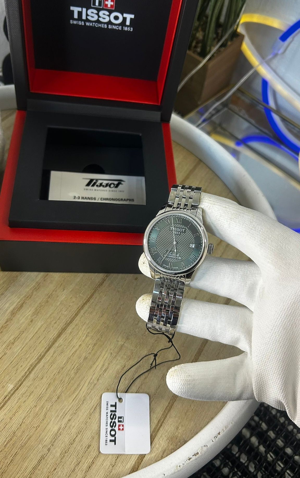 Tissot Le Locle Powermatic 80 – Green Dial – 39.3 mm