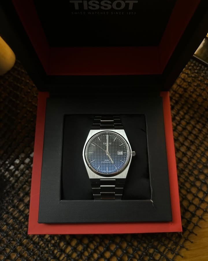 TISSOT PRX POWERMATIC 80-GRADIENT BLUE-40mm