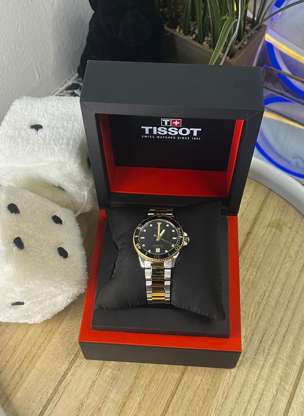 TISSOT SEASTAR 1000 SWISSQUARTZ-BLACK&GOLD-40 mm