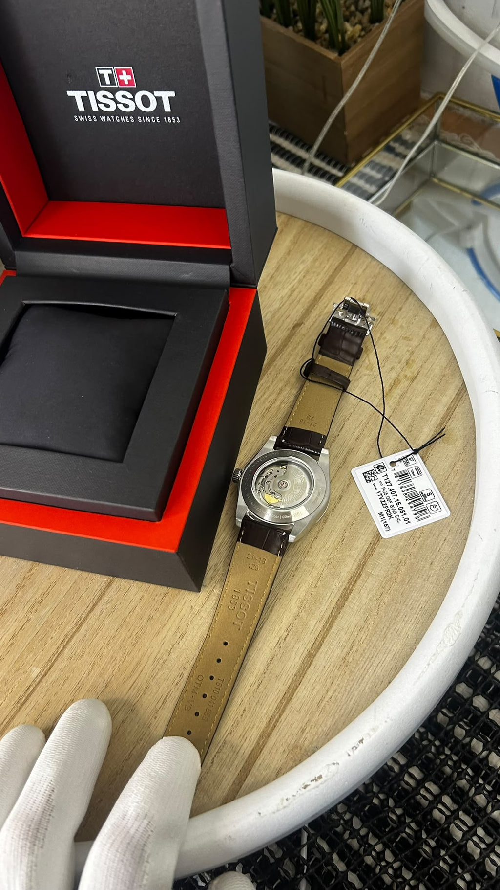 Tissot Gentleman Silicum Powermatic 80 – Black Dial – Brown Leather Strap – 40 mm